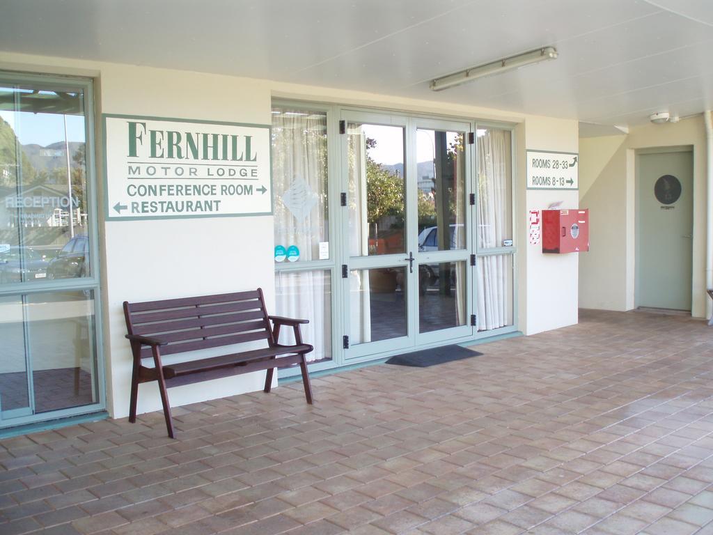 לוור האט Fernhill Motor Lodge מראה חיצוני תמונה